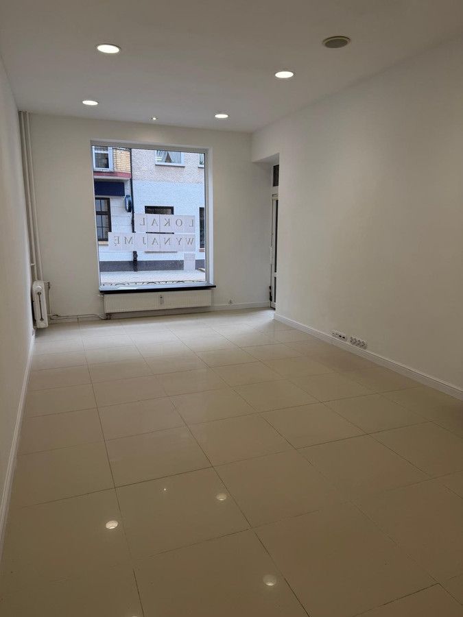 Lokal Kołobrzeg Centrum, ul. ppor. Emilii Gierczak. Zdjęcie 3