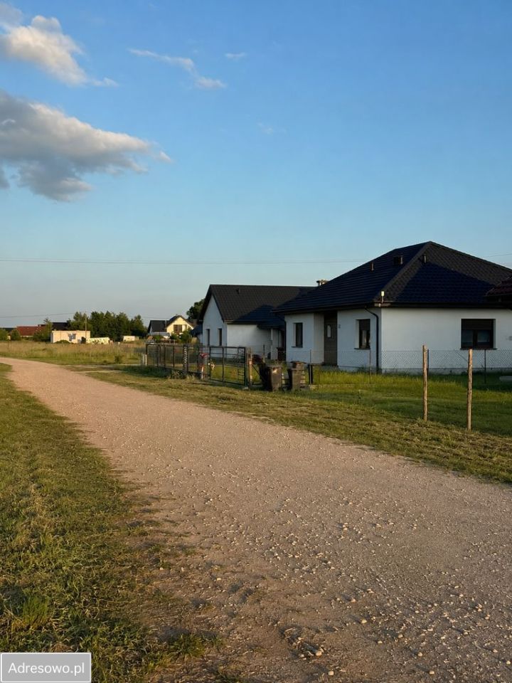 dom wolnostojący, 4 pokoje Obrowo, ul. Liliowa. Zdjęcie 7