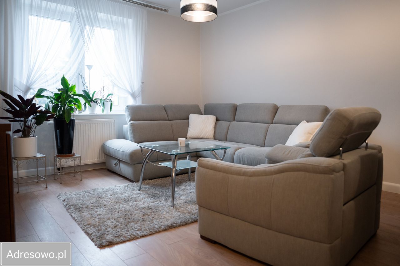 dom wolnostojący, 3 pokoje Szteklin, os. Nowe. Zdjęcie 8