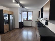 dom wolnostojący, 7 pokoi Zabrze Maciejów, ul. Zaolziańska. Zdjęcie 1