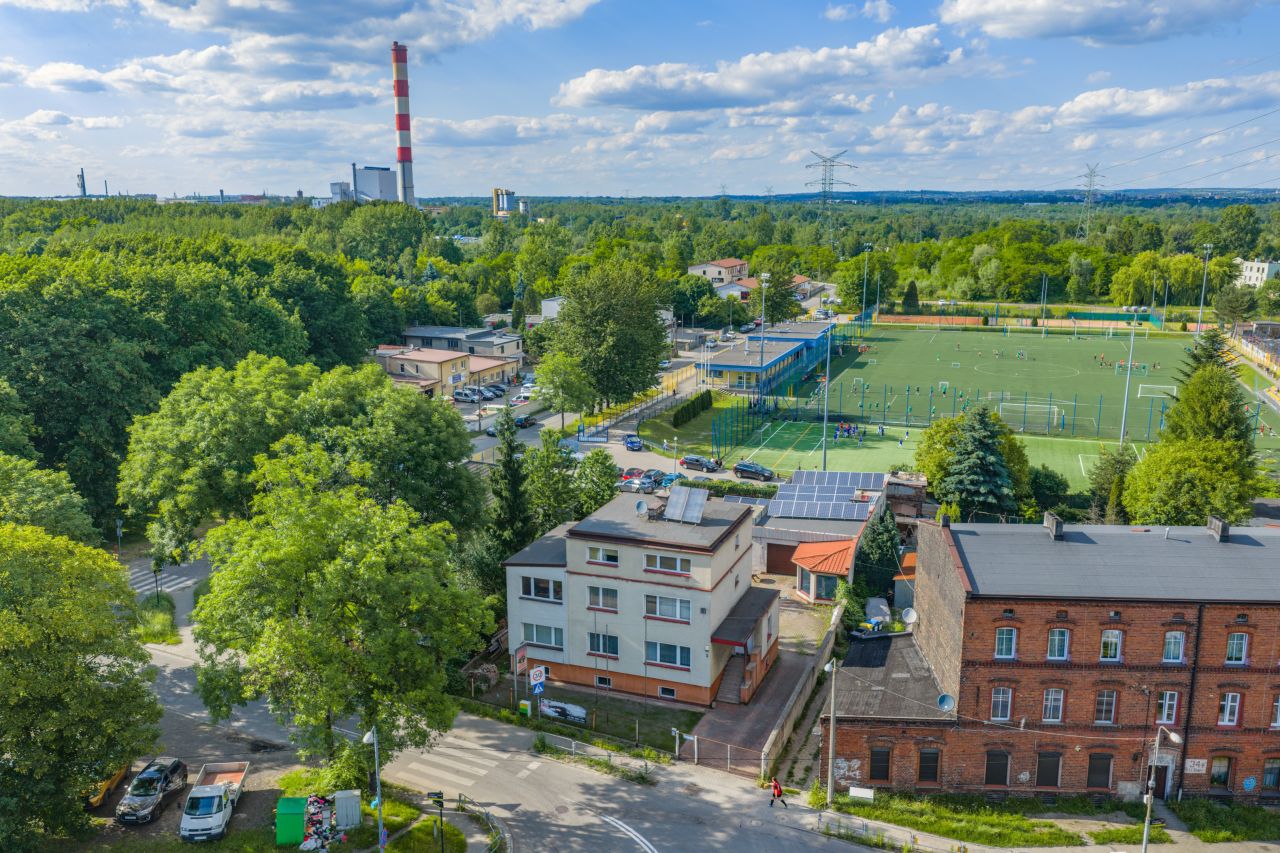 dom wolnostojący, 10 pokoi Katowice Dąbrówka Mała, ul. Styczniowa. Zdjęcie 2