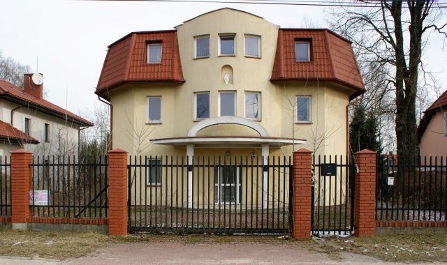 dom wolnostojący, 20 pokoi Warszawa Białołęka, ul. Żywiczna. Zdjęcie 1