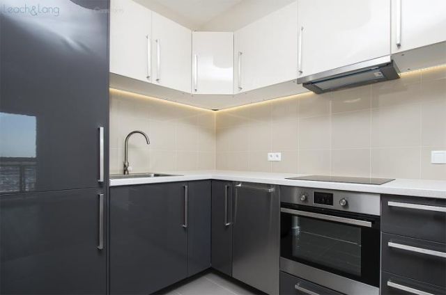 Mieszkanie 3-pokojowe Katowice Dąb, ul. Johna Baildona. Zdjęcie 3