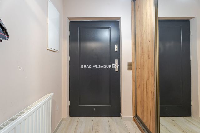 Mieszkanie 3-pokojowe Kraków Swoszowice, ul. Leona Petrażyckiego. Zdjęcie 20