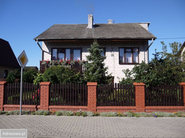 dom wolnostojący Złoczew, ul. Sportowa. Zdjęcie 1