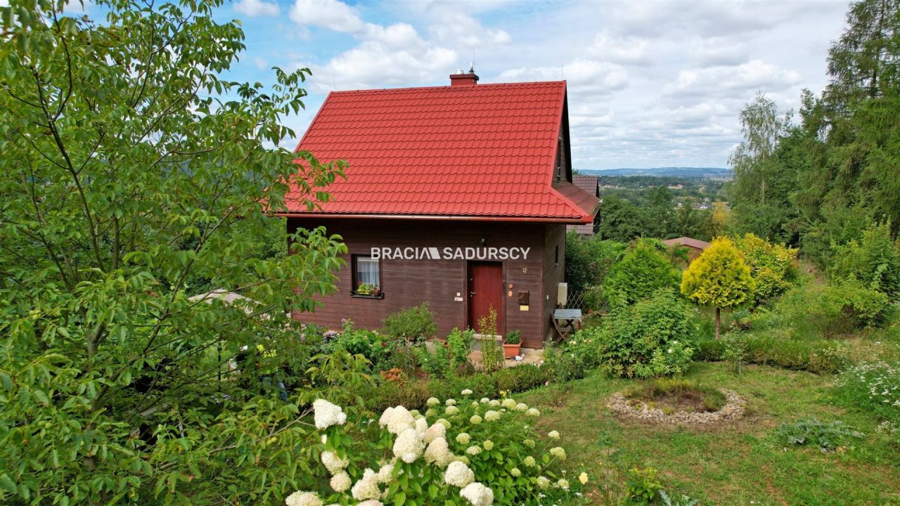 dom wolnostojący, 3 pokoje Sobolów. Zdjęcie 2