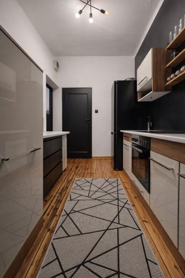 Mieszkanie 3-pokojowe Jelenia Góra. Zdjęcie 9