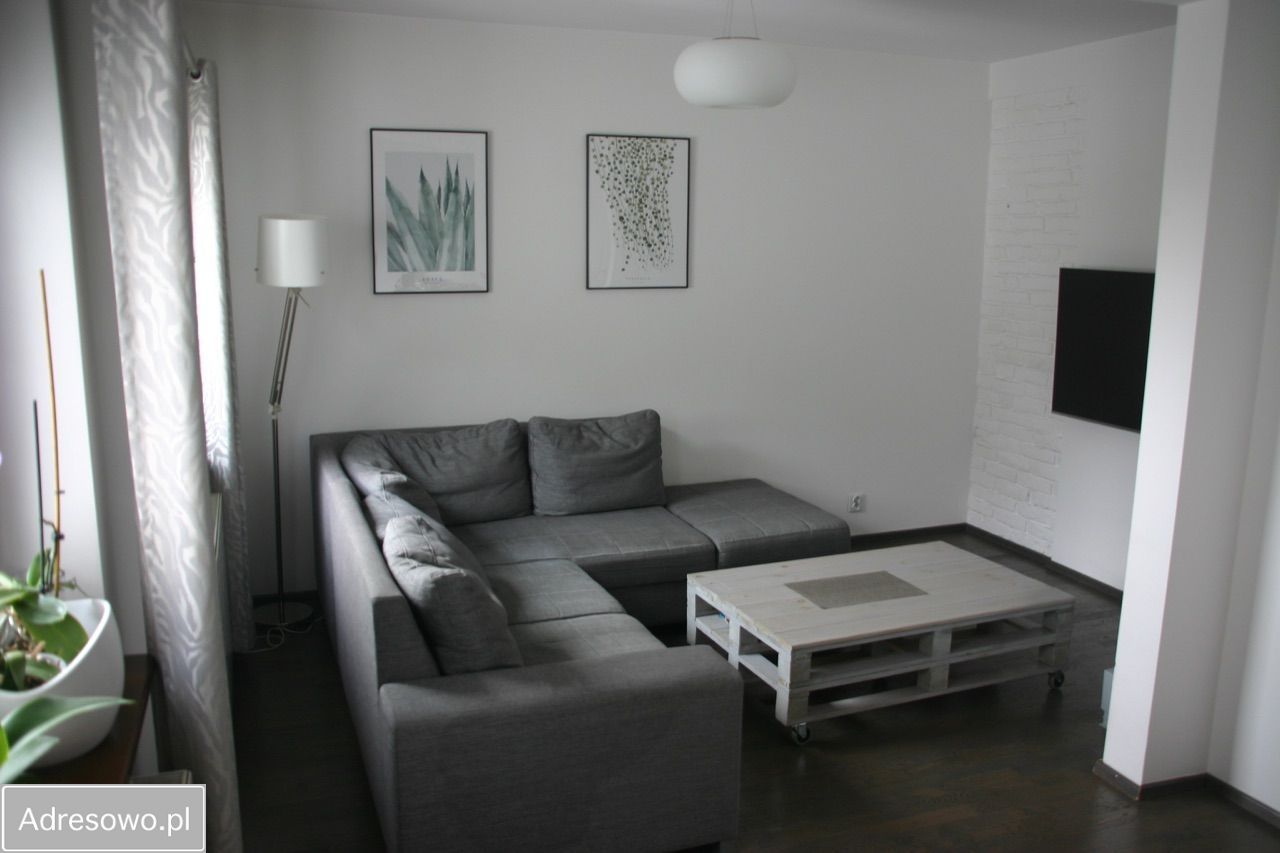 Mieszkanie 3-pokojowe Gliwice Szobiszowice, ul. Wita Stwosza. Zdjęcie 1