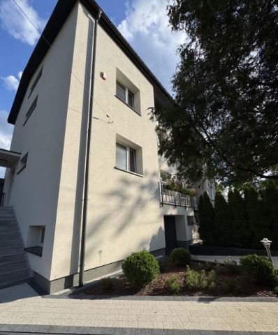 bliźniak, 4 pokoje Zielonka. Zdjęcie 1