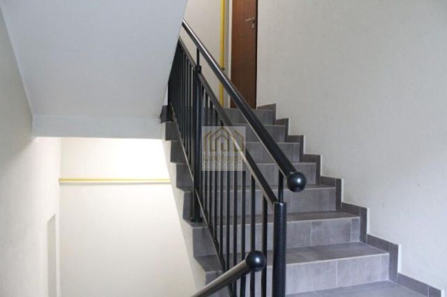 Mieszkanie 3-pokojowe Bytom, ul. marsz. Józefa Piłsudskiego. Zdjęcie 6