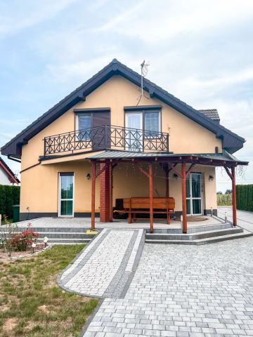 dom wolnostojący Czerniejewo. Zdjęcie 1