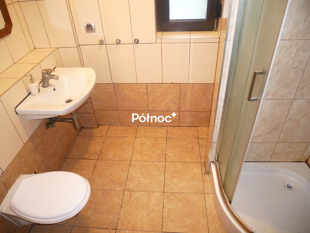 dom wolnostojący, 10 pokoi Ławszowa. Zdjęcie 17