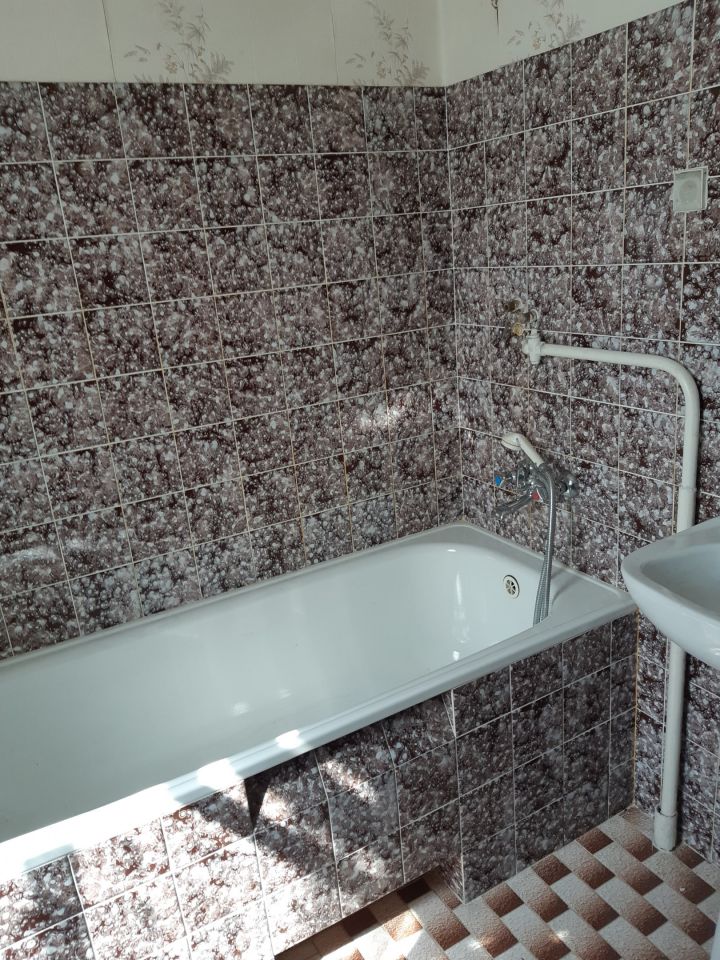 dom wolnostojący, 5 pokoi Nehrybka. Zdjęcie 6