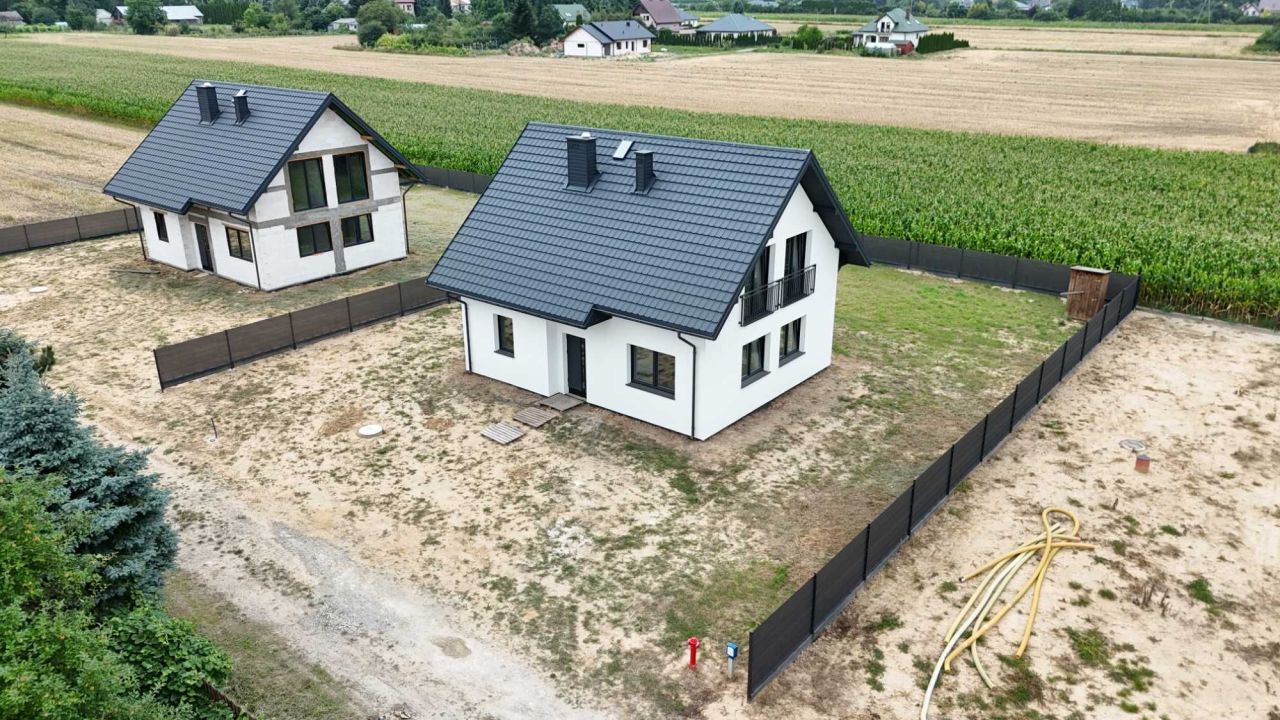 dom wolnostojący Płoskie. Zdjęcie 1