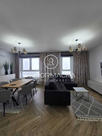 Mieszkanie 4-pokojowe Rzeszów Dworzysko, ul. Technologiczna. Zdjęcie 1