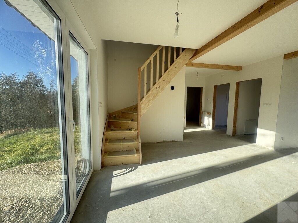 dom wolnostojący, 5 pokoi Trójczyce. Zdjęcie 3