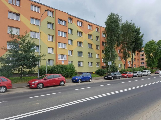 Mieszkanie 2-pokojowe Wałbrzych Piaskowa Góra, ul. Długa. Zdjęcie 1