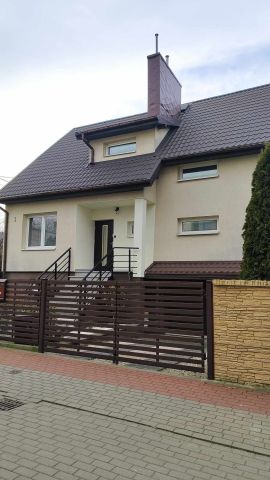 dom wolnostojący, 5 pokoi Mława Centrum, ul. Misia Puchatka. Zdjęcie 1