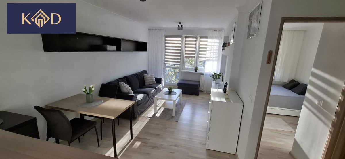 Mieszkanie 2-pokojowe Poznań Winogrady, os. Kosmonautów. Zdjęcie 2