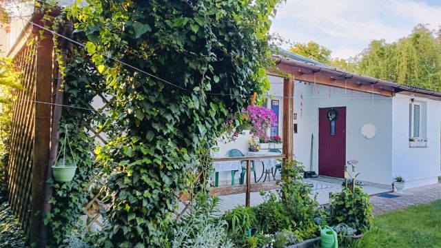 dom wolnostojący, 2 pokoje Kozice. Zdjęcie 3