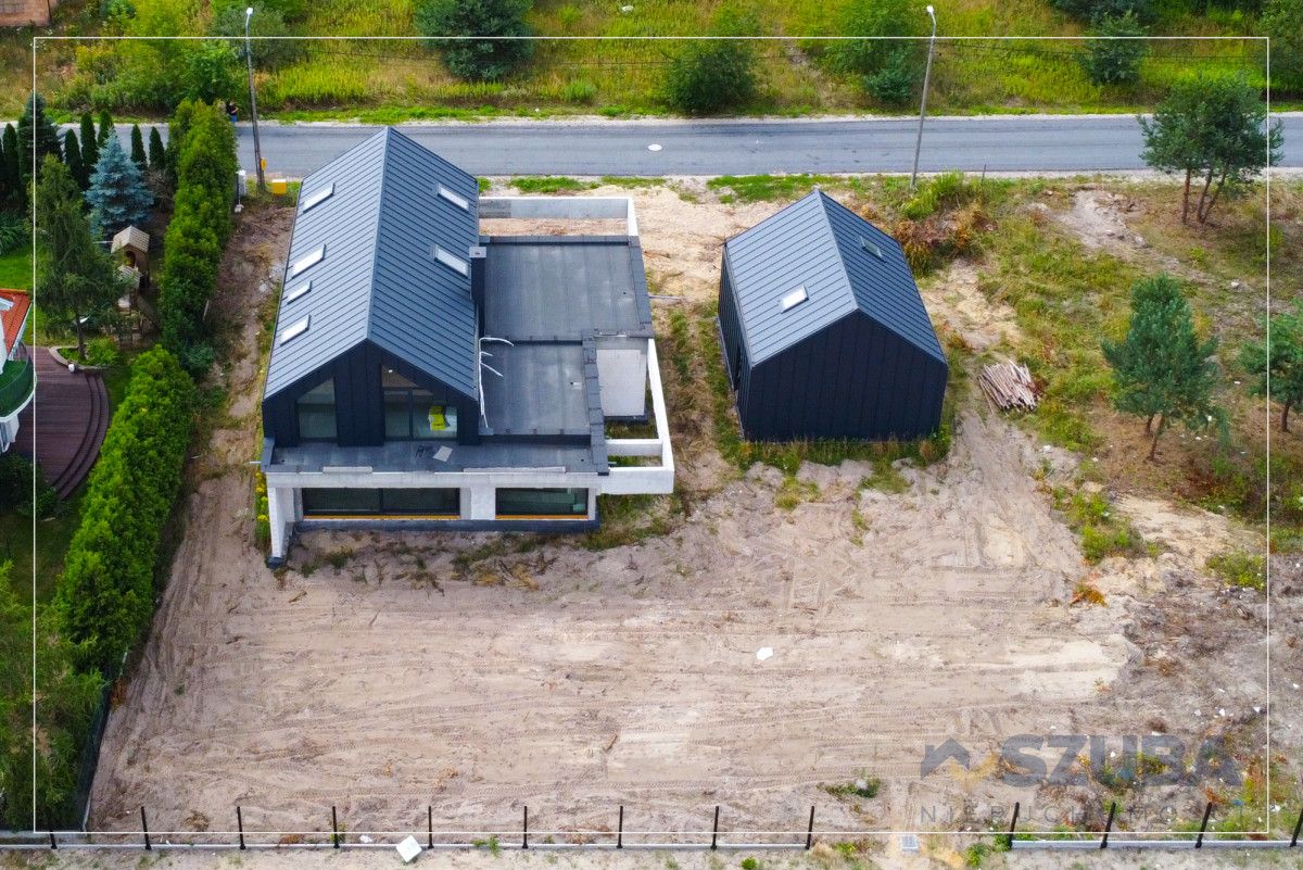 dom wolnostojący, 5 pokoi Walendów, ul. Romantyczna. Zdjęcie 3