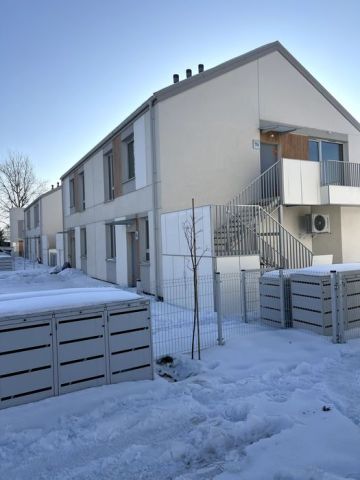 Mieszkanie 3-pokojowe Falenty. Zdjęcie 1