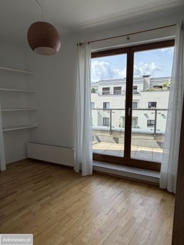 Mieszkanie 2-pokojowe Warszawa Wilanów, ul. Księdza Prymasa Augusta Hlonda. Zdjęcie 1