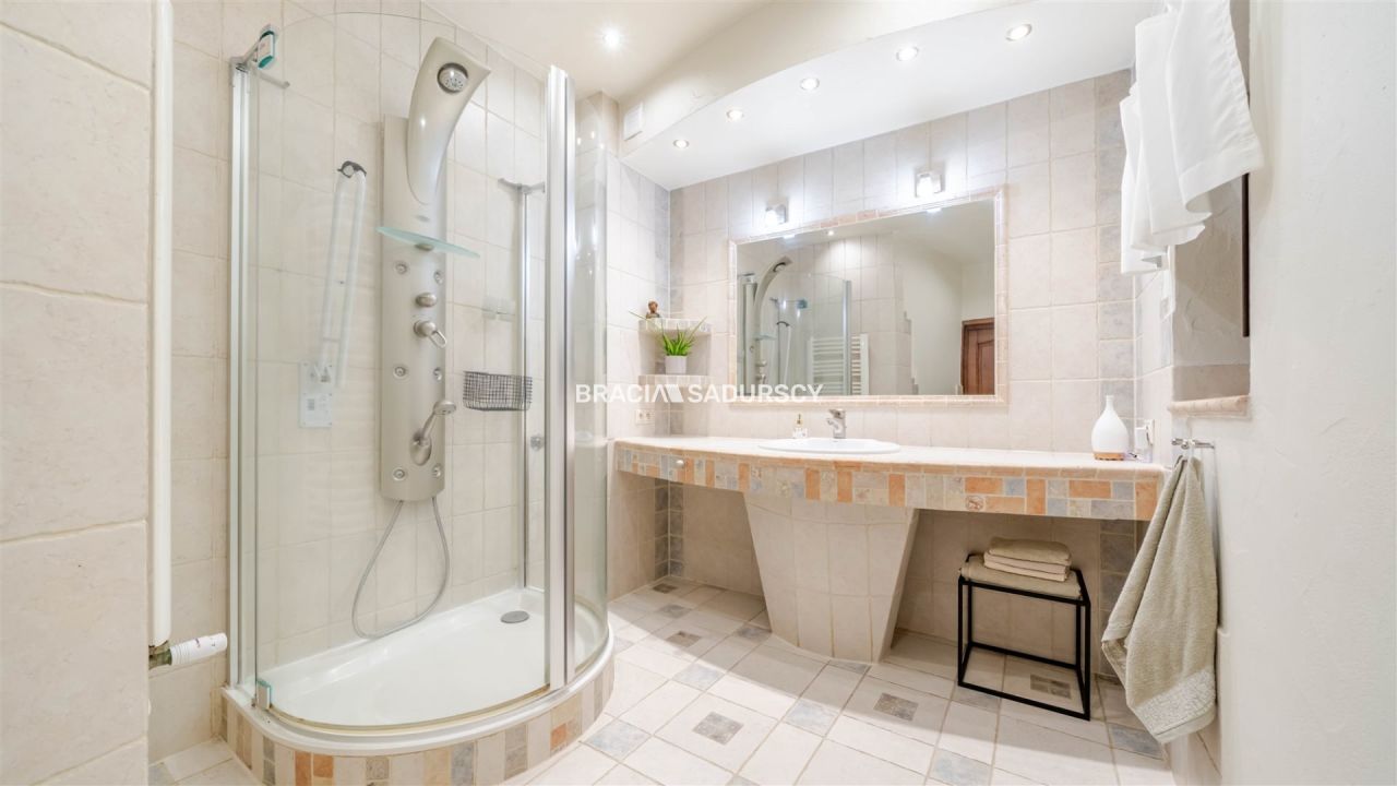 dom wolnostojący, 6 pokoi Mogilany. Zdjęcie 18