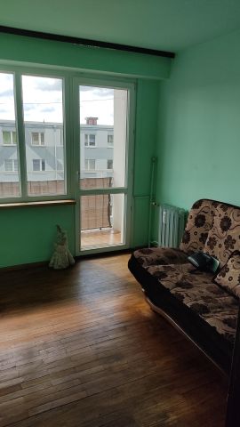 Mieszkanie 3-pokojowe Skierniewice, ul. Cypriana Kamila Norwida. Zdjęcie 1