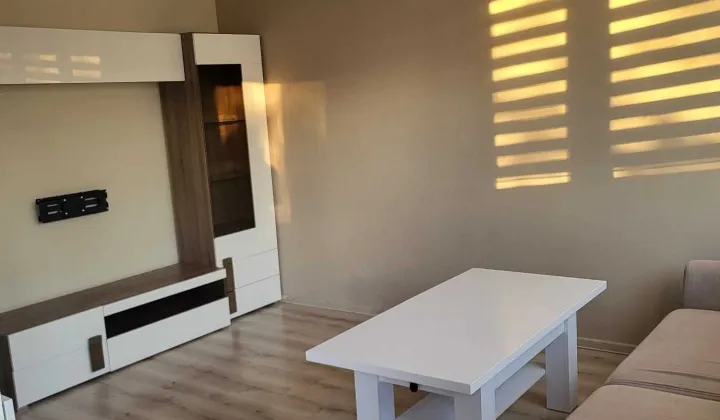 Mieszkanie 4-pokojowe Brzeg Dolny Warzyn, ul. Juliusza Słowackiego