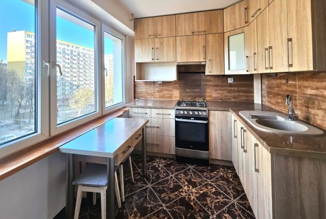 Mieszkanie 3-pokojowe Białystok Piaski, ul. Bułgarska. Zdjęcie 2