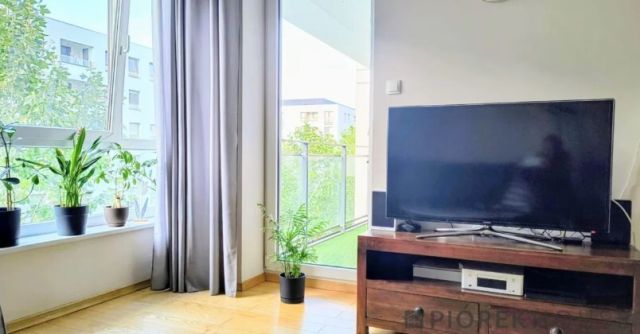 Mieszkanie 3-pokojowe Warszawa Praga-Południe, ul. Jana Nowaka-Jeziorańskiego. Zdjęcie 1