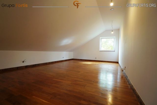 dom wolnostojący, 3 pokoje Bejsce. Zdjęcie 15