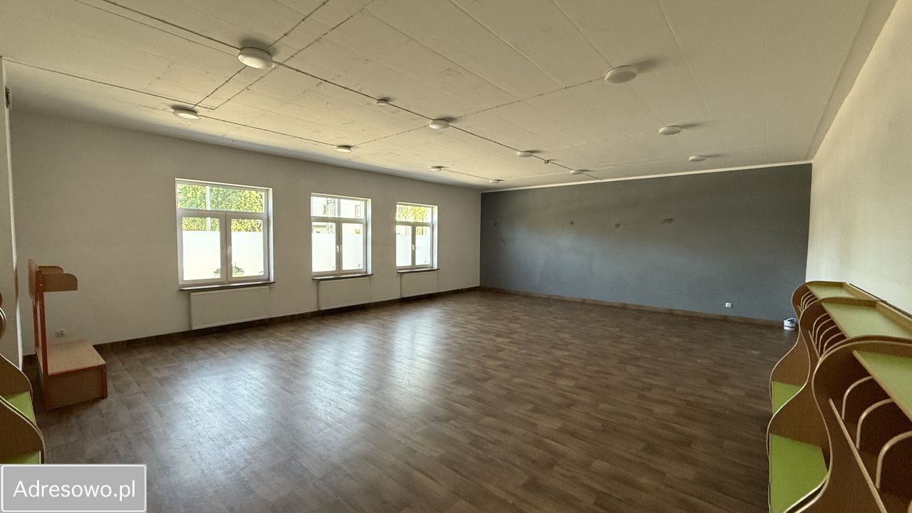 Lokal Kobyłka, ul. ks. Władysława Rosłana. Zdjęcie 20