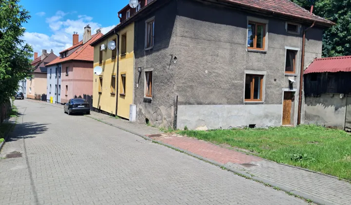 bliźniak, 7 pokoi Chorzów Centrum, ul. Sokoła