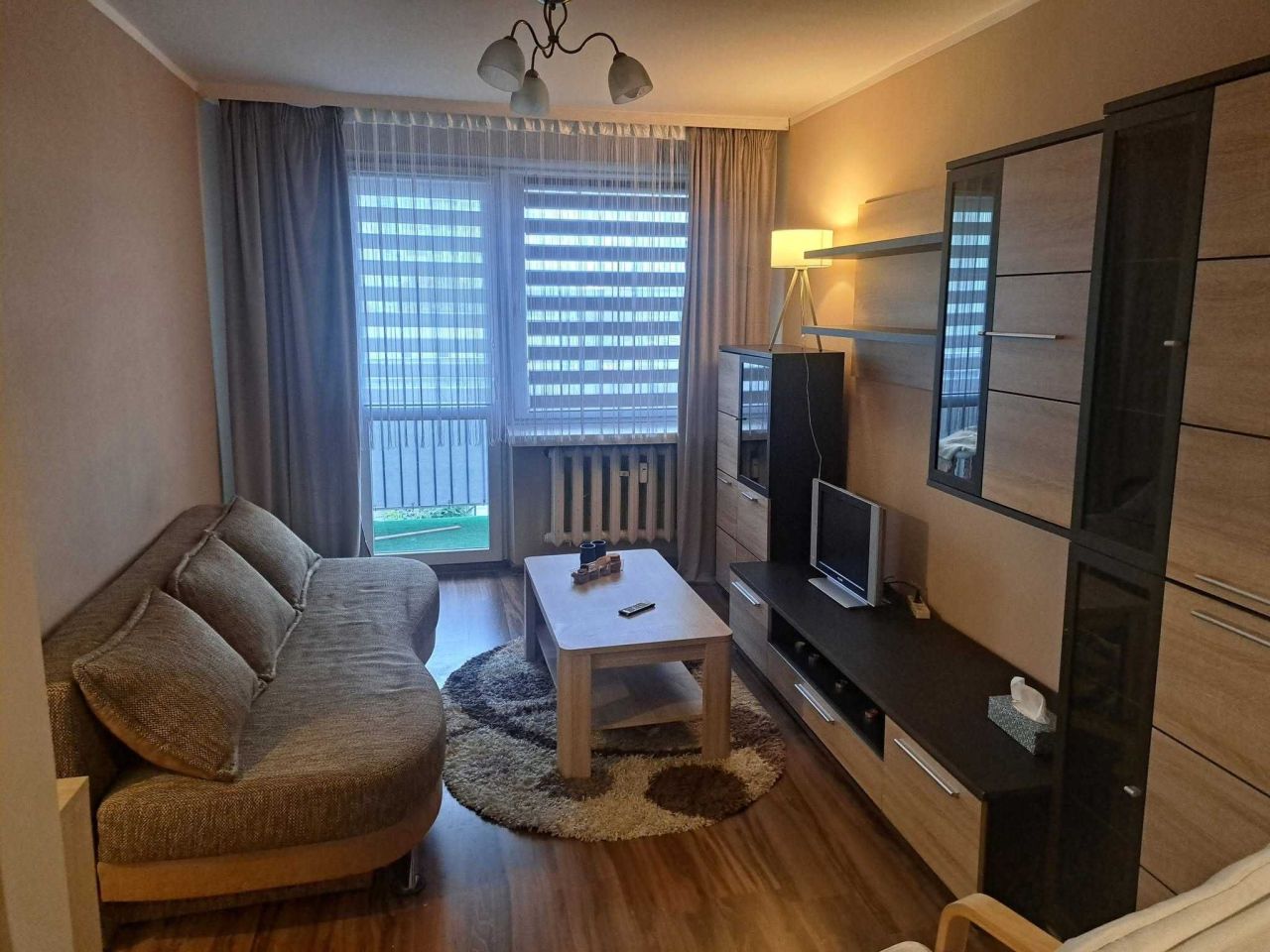 Mieszkanie 2-pokojowe Dąbrowa Górnicza Centrum, ul. Paryska. Zdjęcie 1