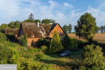 dom wolnostojący, 6 pokoi Podole Wielkie. Zdjęcie 1