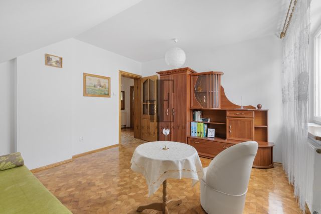 dom wolnostojący, 6 pokoi Łuczynów. Zdjęcie 11