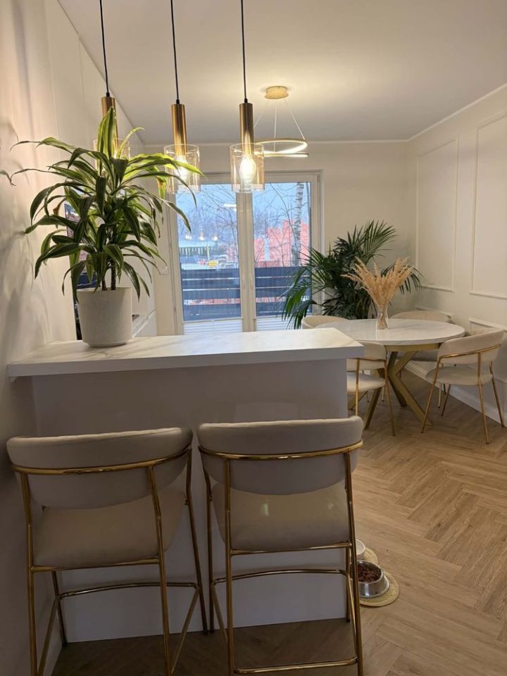 Mieszkanie 3-pokojowe Marki. Zdjęcie 4