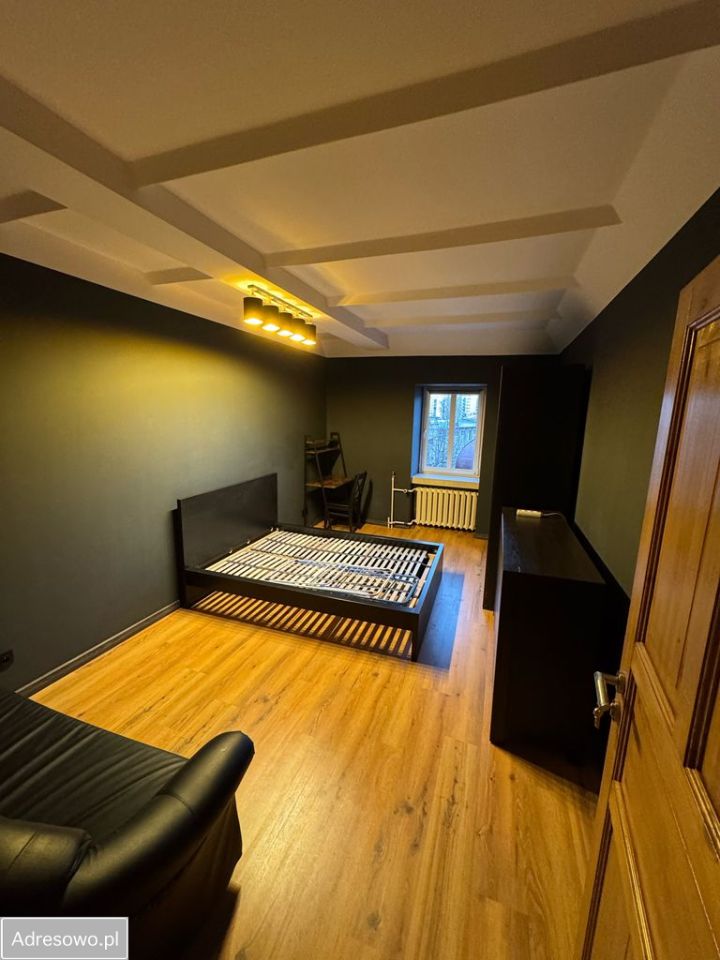 Mieszkanie 3-pokojowe Bielsko-Biała Śródmieście, ul. Inwalidów. Zdjęcie 1