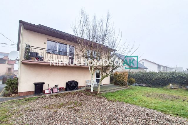 dom wolnostojący, 5 pokoi Lubstów. Zdjęcie 3