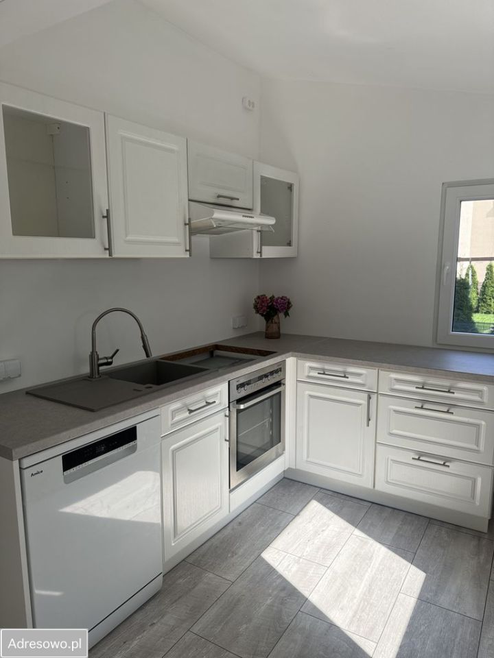 dom wolnostojący, 3 pokoje Konstancin-Jeziorna. Zdjęcie 7