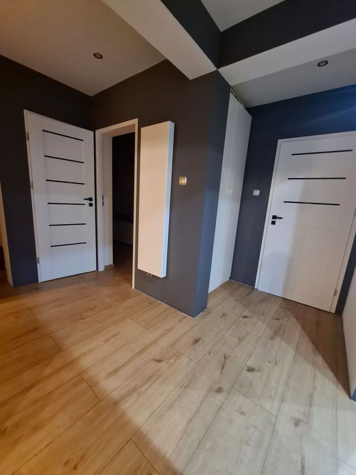 dom wolnostojący, 6 pokoi Ługowina. Zdjęcie 7