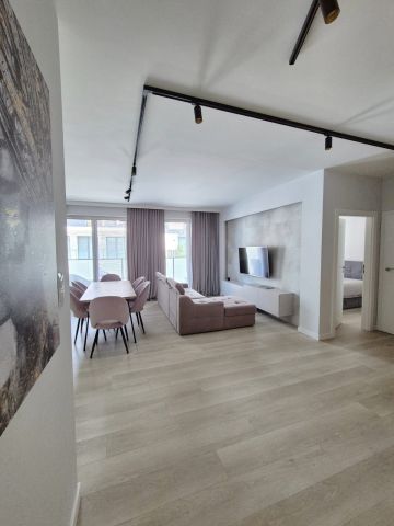 Mieszkanie 3-pokojowe Łódź Polesie, ul. Rąbieńska. Zdjęcie 1