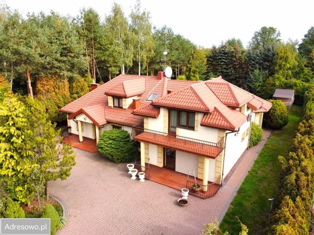 dom wolnostojący, 5 pokoi Urzut, ul. Lazurowa. Zdjęcie 1