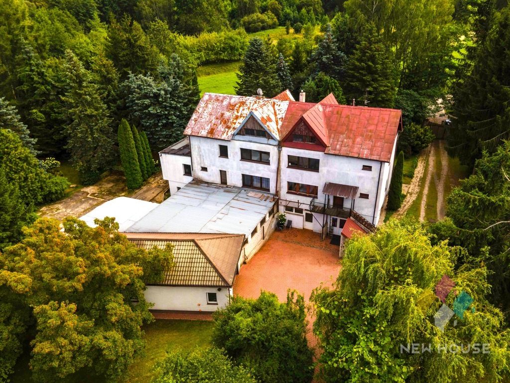 bliźniak, 9 pokoi Zalbki. Zdjęcie 12