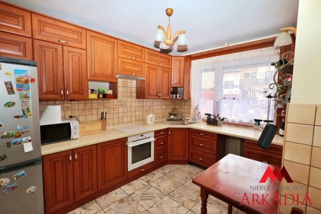 dom szeregowy, 6 pokoi Włocławek. Zdjęcie 2