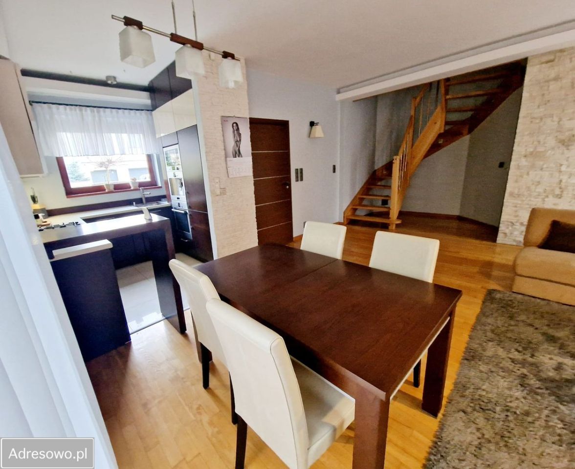 dom, 5 pokoi Smolec, ul. Śliwkowa. Zdjęcie 7