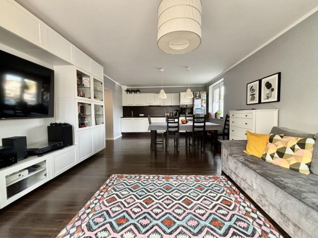 Mieszkanie 3-pokojowe Zielona Góra Centrum, ul. Jerzego Waszczyka. Zdjęcie 1