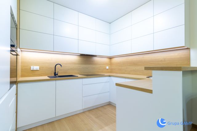 Mieszkanie 3-pokojowe Kraków Stare Miasto, ul. bp. Jana Prandoty. Zdjęcie 4